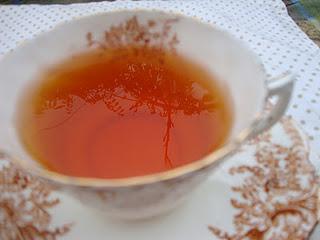 UN BRINDISI VITTORIANO PER IL NUOVO ANNO