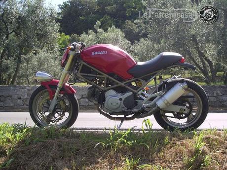 Lefatteincasa : Ducati Monstrò by Eraldo