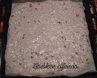 Focaccia alle cipolle con vino rosso