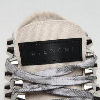 Gienchi Shoes