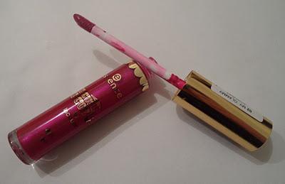 Essence Circus Circus Limited Editionv Review/Recensione + Photos/Foto/Swatches