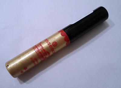 Essence Circus Circus Limited Editionv Review/Recensione + Photos/Foto/Swatches