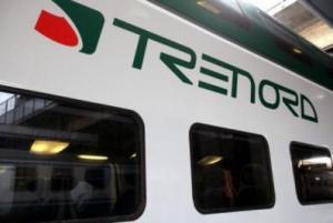 Milano: lancio sassi contro treno in corsa. Ferita una ragazza.