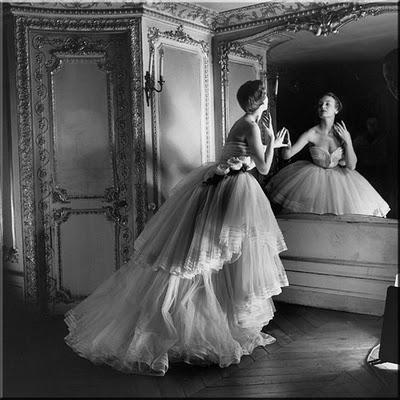 2012: 10 mostre imperdibili per gli amanti del mondo della moda 2012: 10 mostre imperdibili per gli amanti del mondo della moda