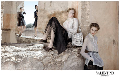 VALENTINO: Campagna Primavera Estate 2012