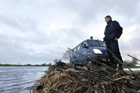 dighe olanda maltempo Rischio diga in Olanda. Evacuati gli abitanti più vicini