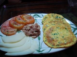 Frittatine con pomodoro e tonno