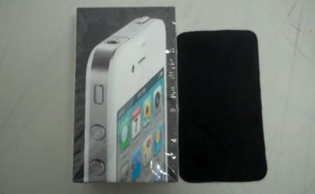 Unboxing iPhone 4 bianco parte 2
