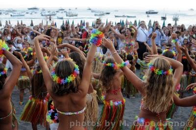 La Festa Hawaiana di Positano: le foto