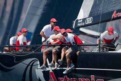 Vela Audi Med Cup - Sorriso svedese nella practice