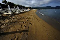 Sempre meno spiaggia, addio anche a Baratti?