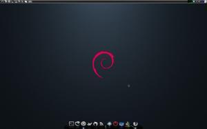 Sbavando sul pc: La mia Sexy Debian :D Sbavando sul pc: La mia Sexy Debian :D