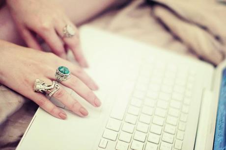 Fashion Blogger - Pandora