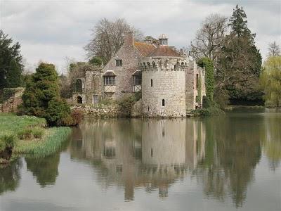 Scotney mini-Castle