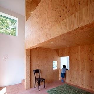 Belly House by Tomihiro Hata