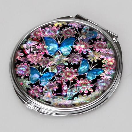 Specchietto da borsa con intarsi di farfalle blu in madreperla