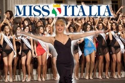 Milly Carlucci è pronta per il museo di Madame Tussaud