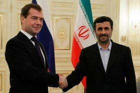 Crisi in Medio Oriente, Ahmadinejad chiama Medvedev