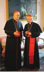 I Cardinali Bertone e Bagnasco