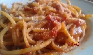 Bucatini all'amatriciana