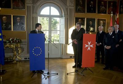 Barroso: il Presidente della Commissione UE Servo del Vaticano e dell'Ordine di Malta