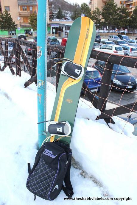 Fashion blogger on the snow(board)