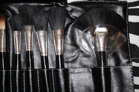 MAC 32 brushes set