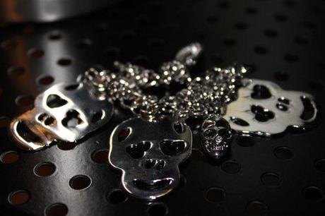 skull bracelet