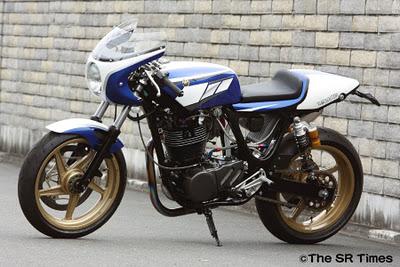 Yamaha SR 400 R II by Bike Garage Thruxton