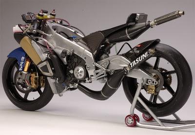 Honda NSR 250 D.Kato 2001 by Utage Factory House (Hasegawa)