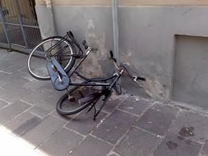 bici rubate, bicicletta rotta