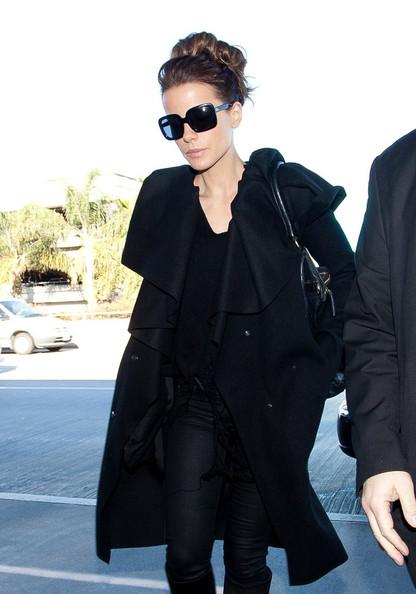 MODA | Kate Beckinsale in total black