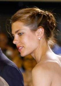 Charlotte Casiraghi ha lasciato il suo storico fidanzato.