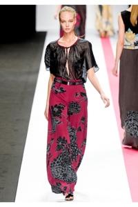 Hot Trend: Long Skirt