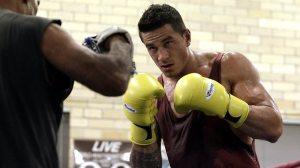 Niente guantoni per SBW, il suo avversario si è fatto arrestare