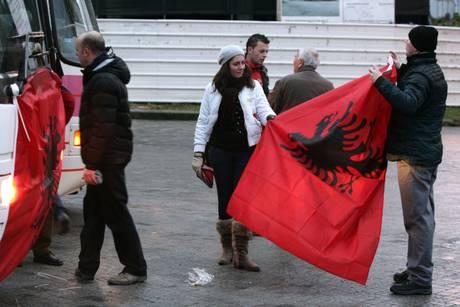 Kosovo/ Scontri. Protesta antiserba