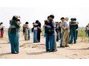 brothers “the utopia hugging minutes performace