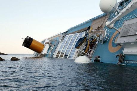 Foto: Naufragio nave da crociera Costa Concordia