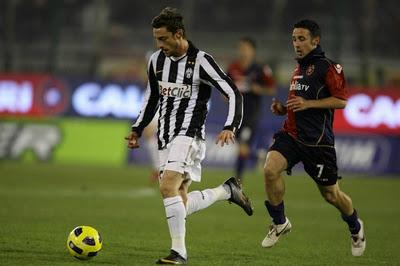Juventus-Cagliari 2012, i bianconeri tentano la fuga in attesa di Milan-Inter