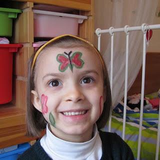 Una bimba, un papà e una domenica mattina! Truccabimbi