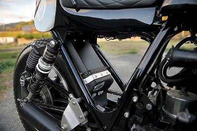 Kawasaki KZ 900 1977 by Studs