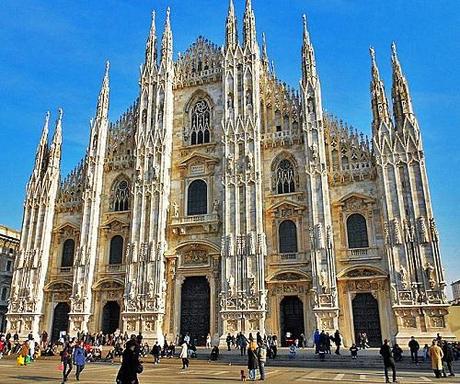 Giorni bizzarri – quattro passi in centro a Milano