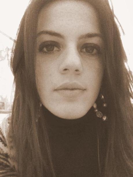 Jacquard and neon details