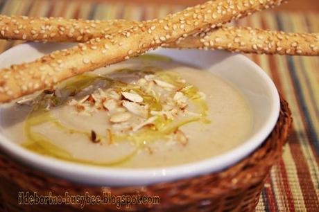 Accenni d'Inverno - Crema di Cavolfiore & Mandorle Marocchina