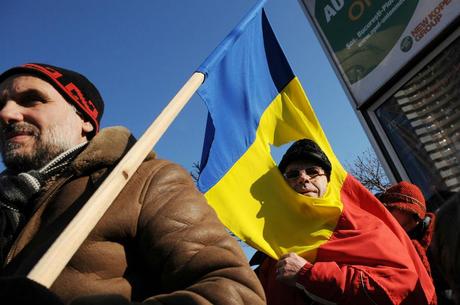 ROMANIA: Contro i manifestanti “metodi comunisti”. Ma chi c’è dietro alle proteste?