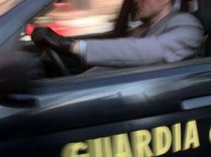 Torino: chiede 4.000 euro a commerciante per evitare sanzioni. Arrestato maresciallo GdF