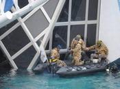 Cariche esplosive fatte brillare sulla tolda della Costa Crociera aprire varchi soccoritori L'equipaggio "ribellò" comandante ordinava l'abbandono nave