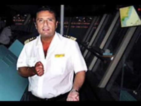 0 Costa Concordia: La telefonata tra Comandante (Francesco schettino) e capitaneria di Porto.