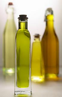 L'UE detta le nuove norme sulla commercializzazione dell'olio di oliva.