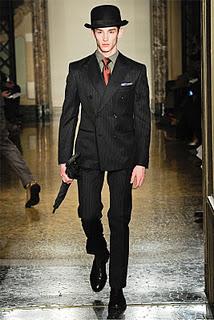 Milan Fashion Week FW12 - Moschino . Comment and Favourite Looks